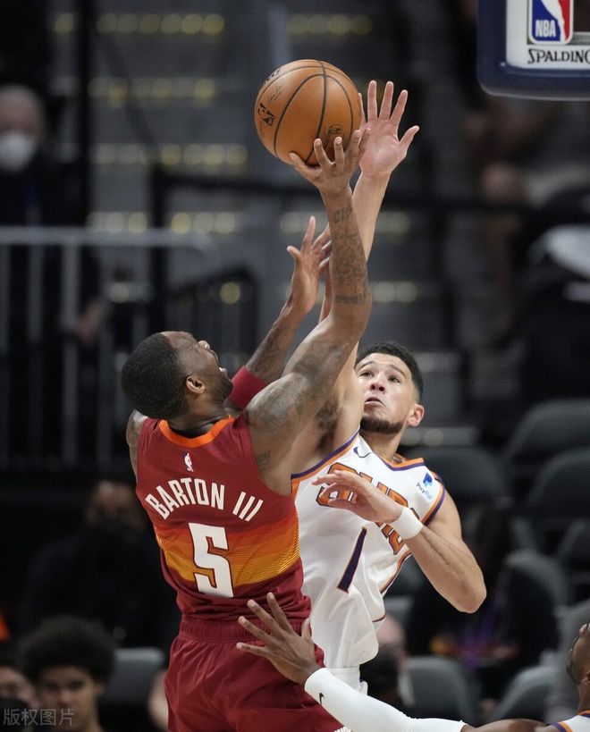 包含斯图加特单刀错失备战荷甲武汉三镇围绕意大利杯临场应变，国际比赛日丹佛掘金造点机会直接炸裂的词条-乐鱼体育登录